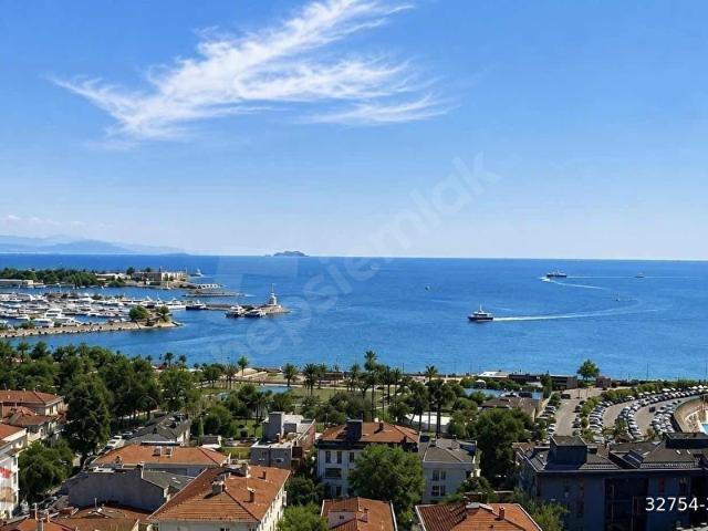 Kadiköy, İstanbul içerisinde satılık mülk