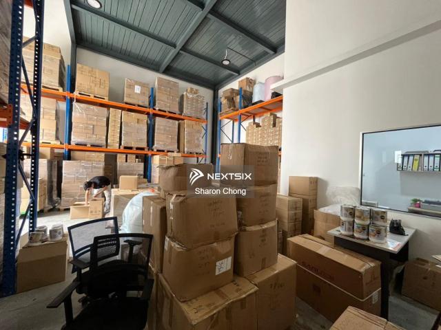 Shop for sale in Kuching, Bahagian Kuching