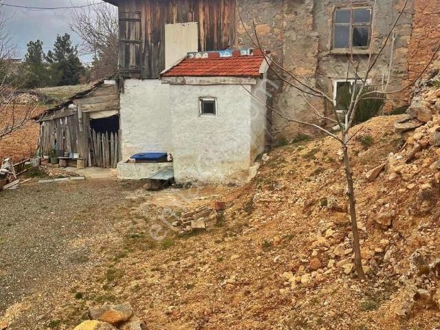 Kale, Denizli içerisinde satılık Villa