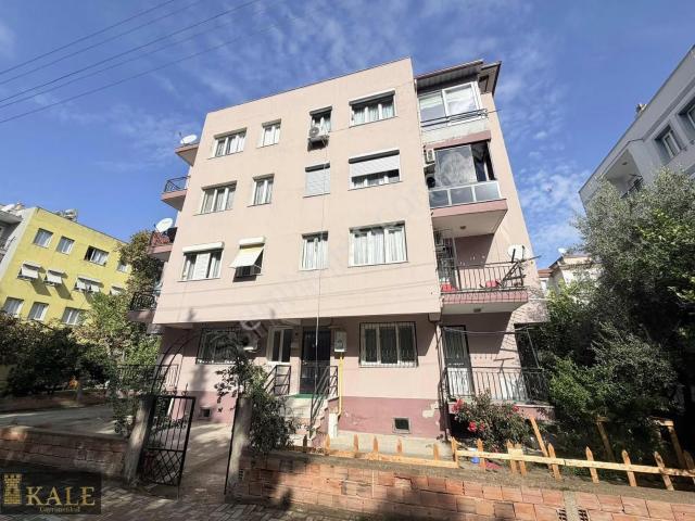 Tire, İzmir içerisinde satılık mülk