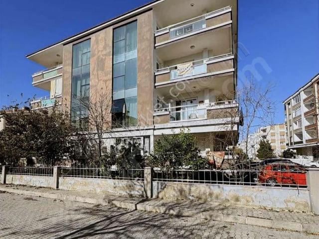 Tire, İzmir içerisinde kiralık mülk