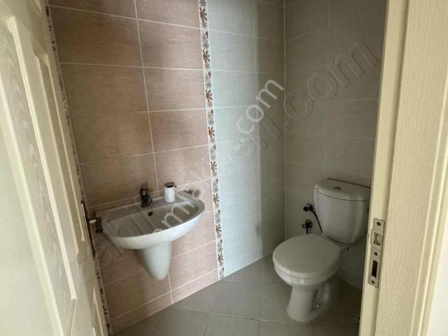 Tire, İzmir içerisinde kiralık mülk