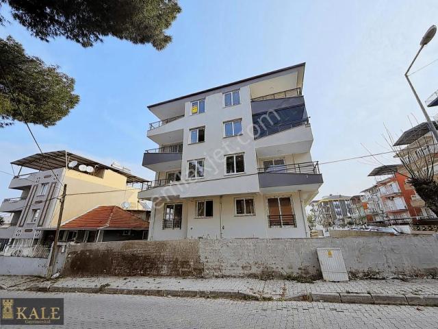 Tire, İzmir içerisinde satılık mülk