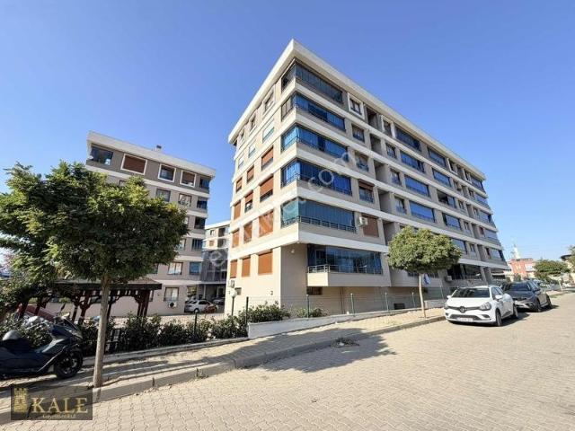 Tire, İzmir içerisinde satılık mülk