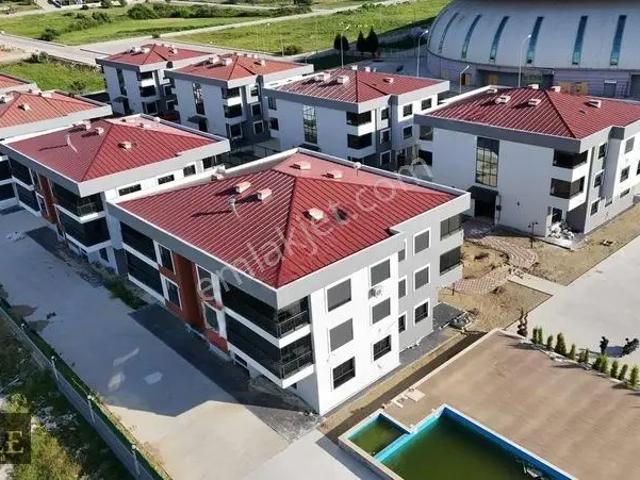 Tire, İzmir içerisinde satılık mülk
