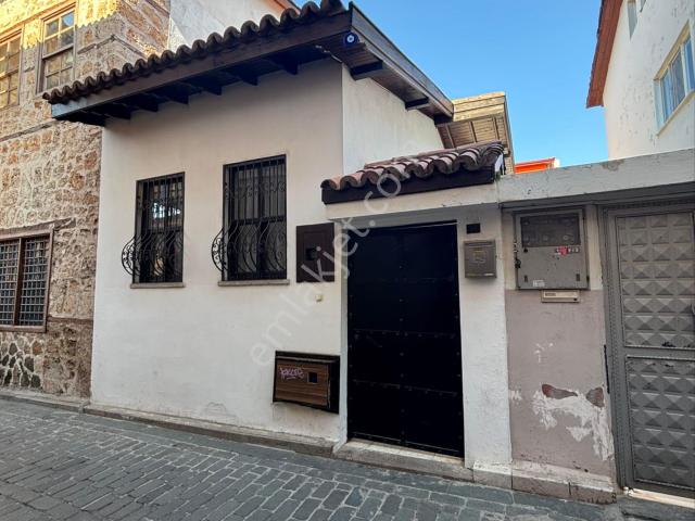 Muratpaşa, Antalya içerisinde satılık Villa