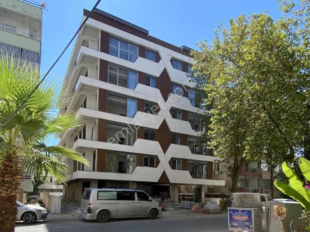 Antalya, Muratpaşa içerisinde satılık mülk