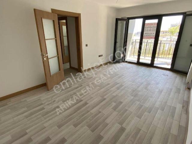 Esenler, İstanbul içerisinde satılık mülk