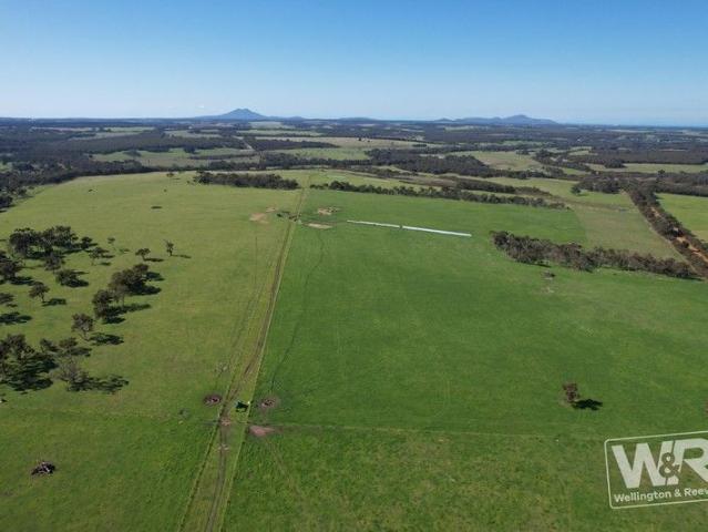 Cottage for sale in Napier, Western Australia