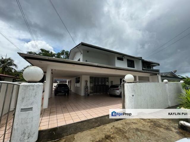 House for sale in Kuching