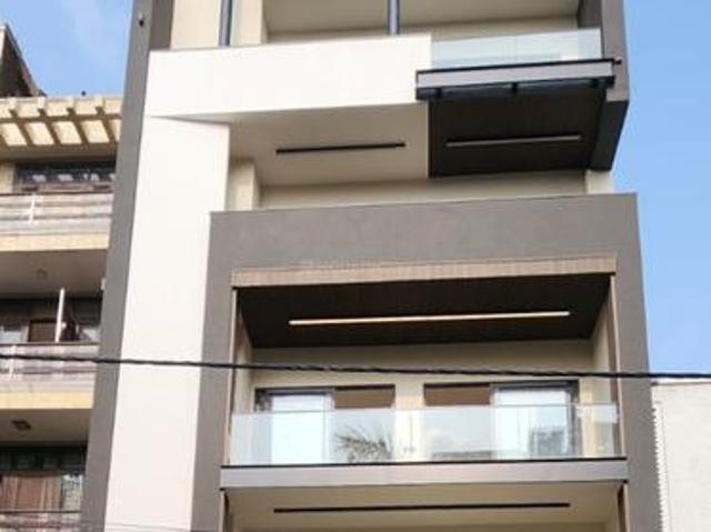 Flat for sale in Deri