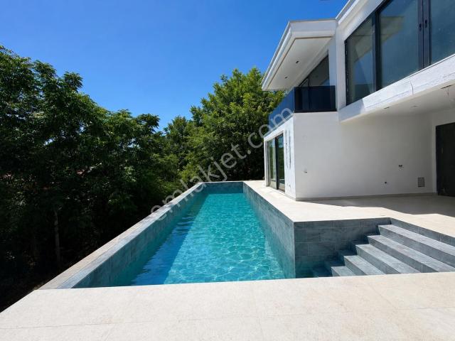 Kalkan, Kaş içerisinde satılık Villa