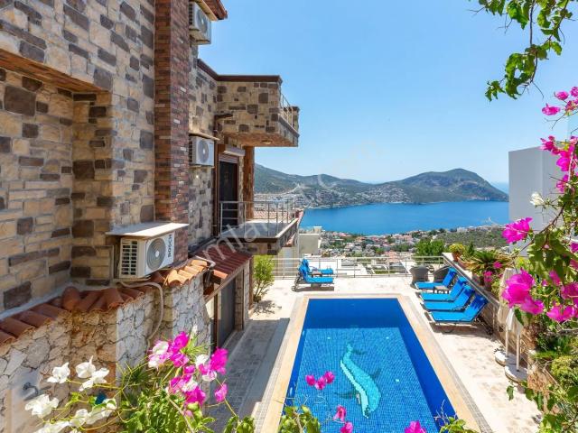 Kaş, Antalya içerisinde satılık Villa