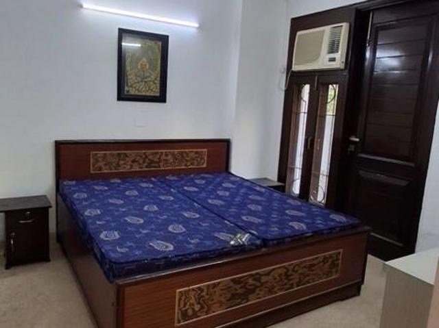 Property for rent in Deri