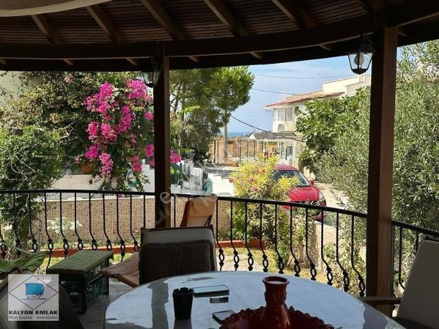 Çeşme, İzmir içerisinde satılık Villa