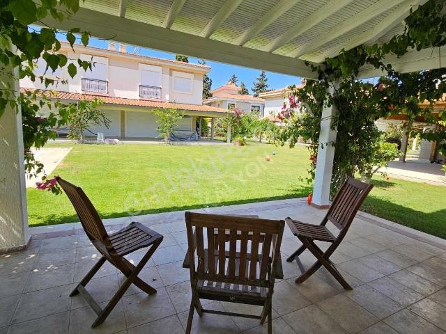 Çeşme, İzmir içerisinde satılık Villa