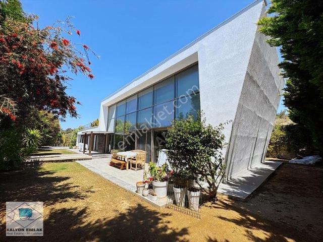 Musalla Mahallesi, Çeşme içerisinde satılık Villa