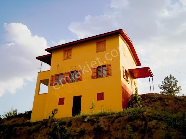 Kamışlı, Pozantı içerisinde satılık Villa