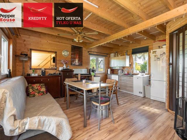 Dom na sprzedaż w Kamela, Pomorskie