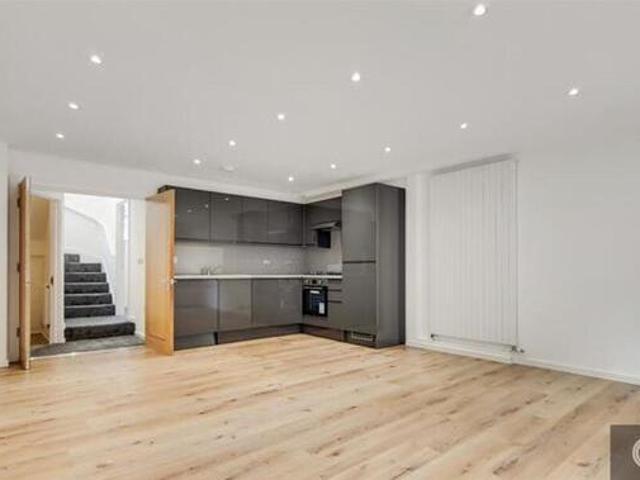 House for rent in Lyons, Greater London