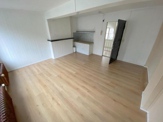 Studio te huur in Statenkwartier, Limburg