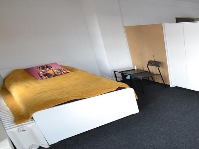 Kamer te huur in Onderste Caumer, Heerlen