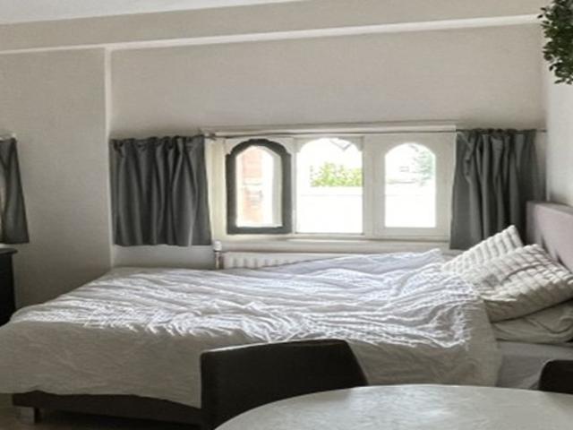 Kamer te huur in Ginneken, Breda