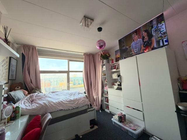 Kamer te huur in Nieuwland, Schiedam