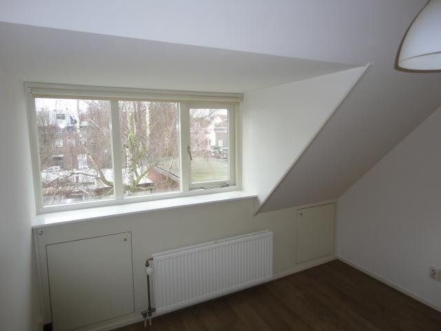 Kamer te huur in Bergen, Acht