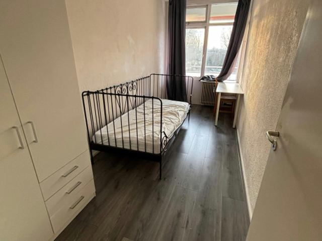 Kamer te huur in Het Lage Land, Rotterdam