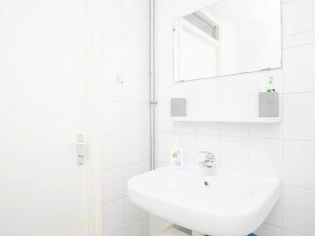Kamer te huur in Ommoord, Rotterdam