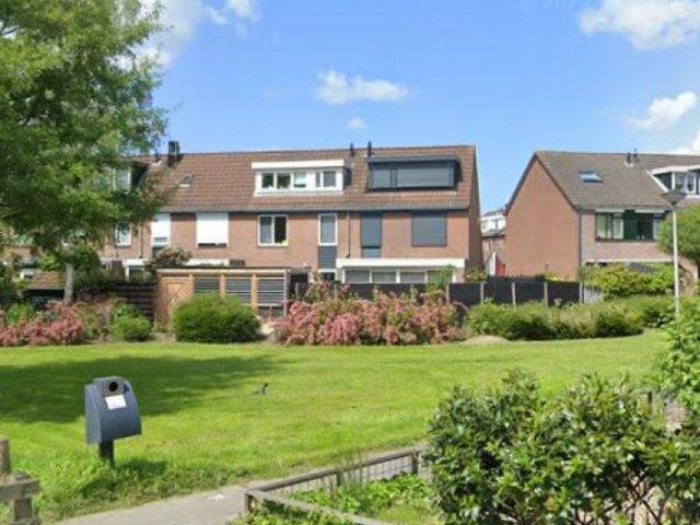 Kamer te huur in 's-Gravenweg, Nieuwerkerk Aan Den Ijssel