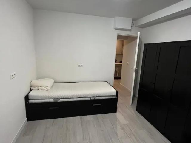 Kamer te huur in Nieuw-West, Amsterdam