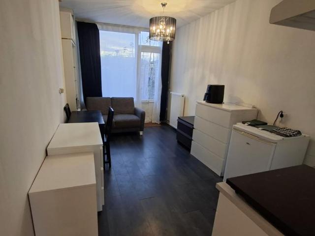 Kamer te huur in Bijlmer, Amsterdam