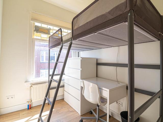 Room te huur in Den Haag, Laakkwartier