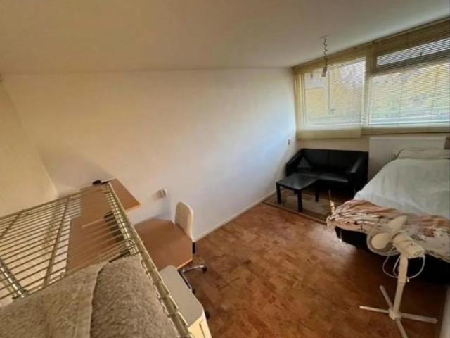Kamer te huur in Charlois, Rotterdam
