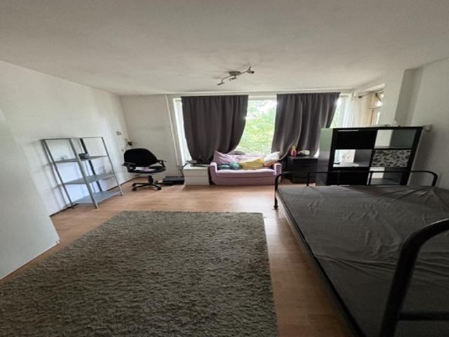 Kamer te huur in West, Tilburg