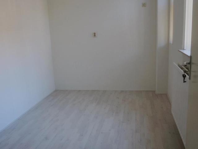 Kamer te huur in Stedenwijk, Almere-haven