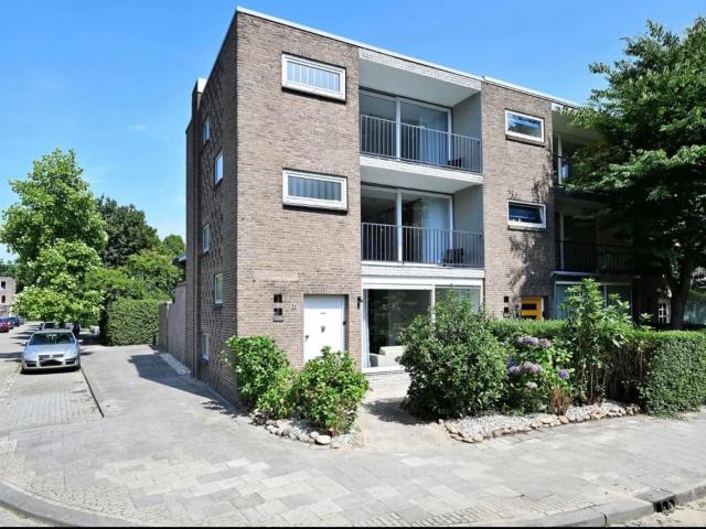 Kamer te huur in West, Tilburg