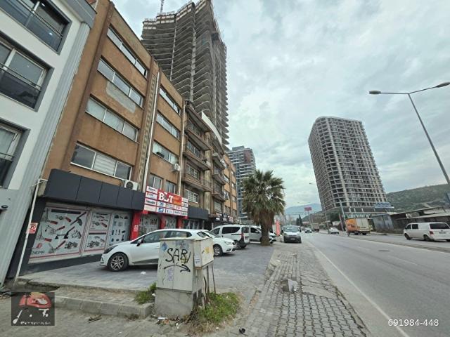 Bornova, İzmir içerisinde satılık Ofis