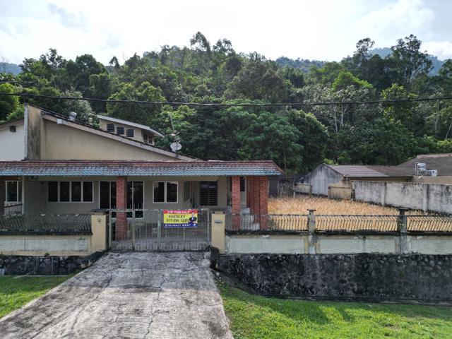 Residential House for sale in Perak, Kampar