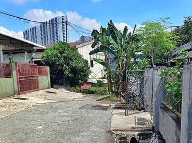 Bungalow for sale in Langat, Selangor