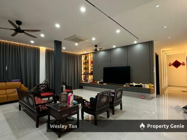Bungalow for sale in Malaka