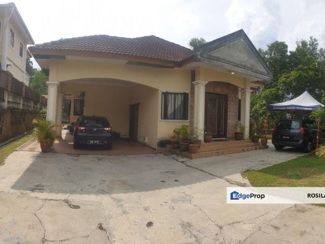 House for sale in Tanjong Sepat, Selangor