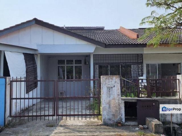 House for sale in Tanjong Sepat, Selangor
