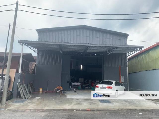 Warehouse for sale in Langat, Selangor