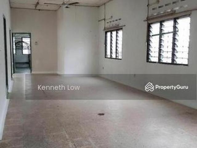 Bungalow for sale in Kajang, Langat