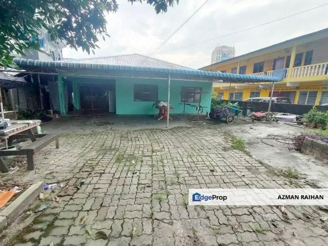House for rent in Petaling, Alam Impian