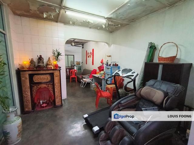 House for sale in Country Heights Damansara, Kuala Lumpur