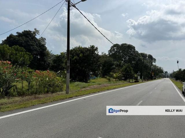 Warehouse for sale in Senai, Kulai